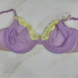 Victoria's Secret Lavender and Lemon Lace Underwire Bra